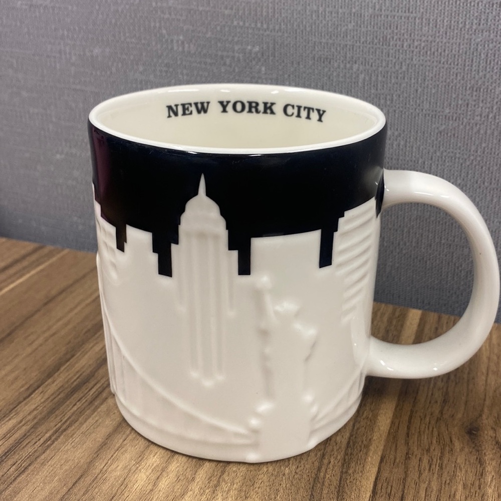 Starbucks 2012 New York mug